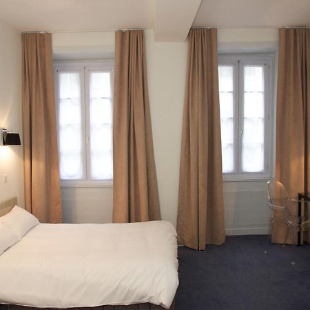 Hotel Henri IV Ла-Рошель Экстерьер фото